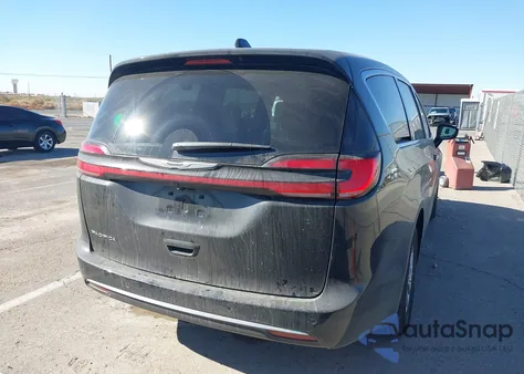 2026 Chrysler Pacifica Select from USA, damaged, VIN 2C4RC1BG9TR155056